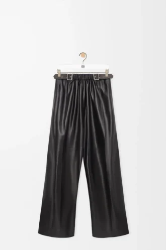 Pantalones con cinturón de piel de cordero napa. Negro