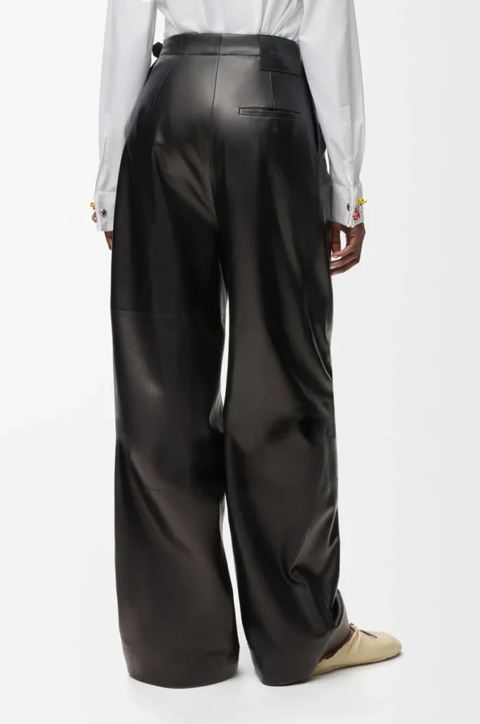 Pantalones con cinturón de piel de cordero napa. Negro Pantalones con cinturón de piel de cordero napa. Negro