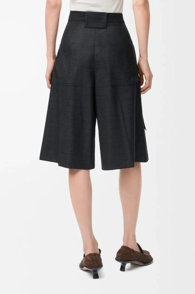 Pantalones cortos cargo de lana Gris oscuro Pantalones cortos cargo de lana Gris oscuro