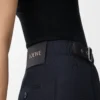 Pantalones cortos con cinturón de lana azul marino Pantalones cortos con cinturón de lana azul marino