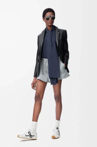 Pantalones cortos de algodón gris claro