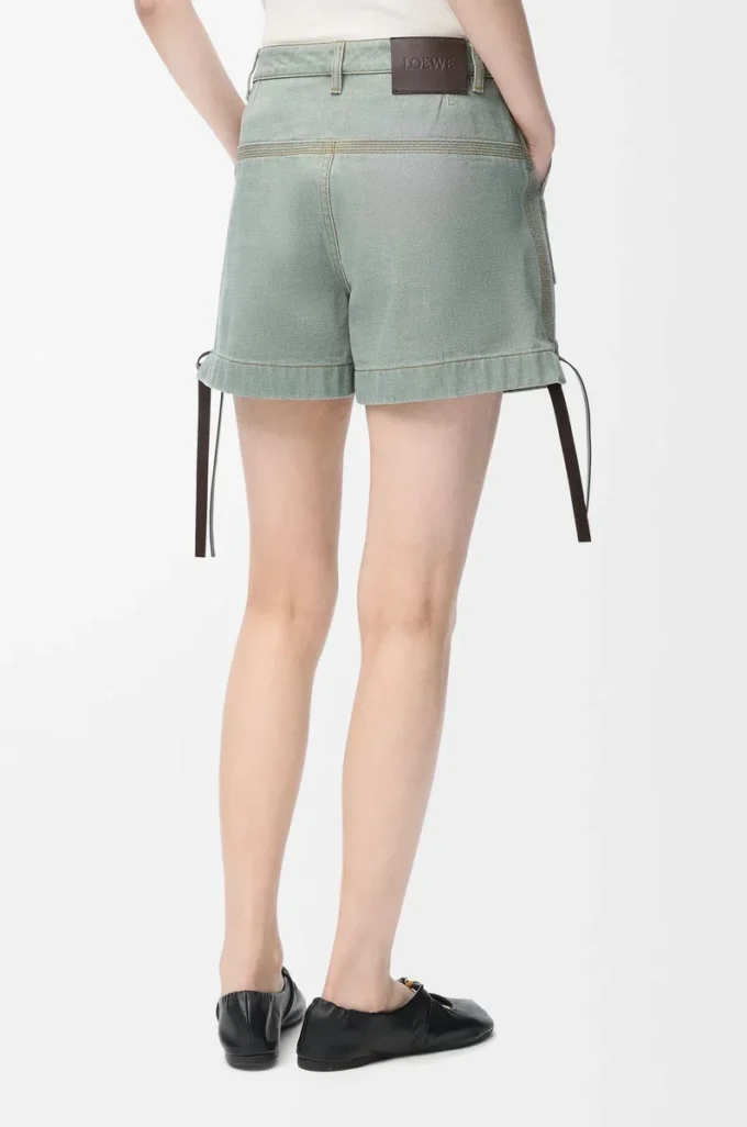 Pantalones cortos de trabajo en denim verde caqui Pantalones cortos de trabajo en denim verde caqui