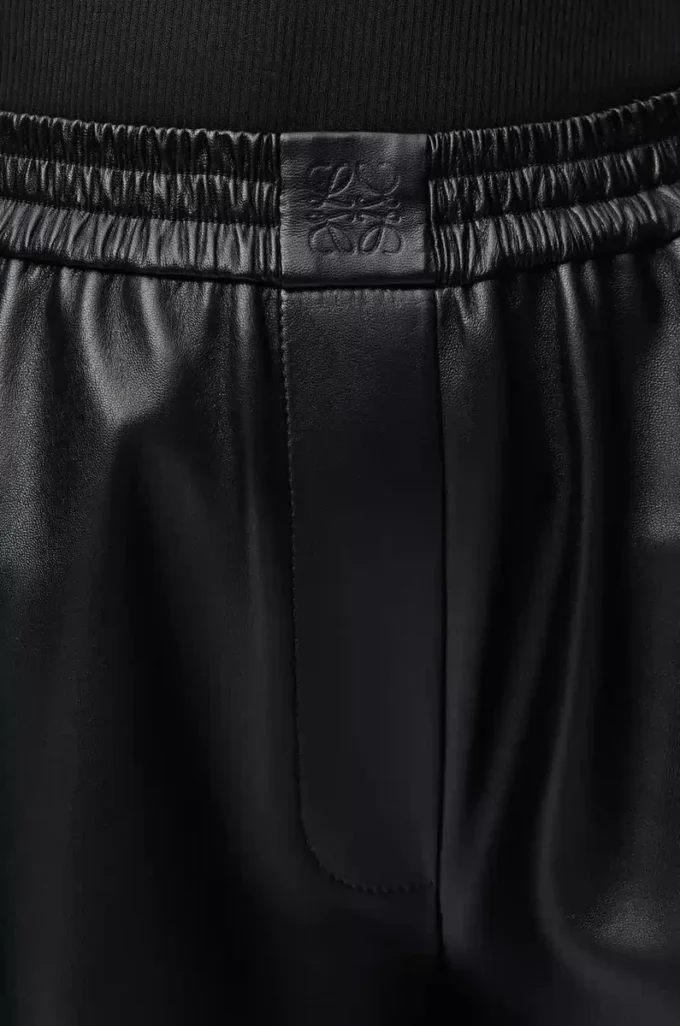 Pantalones cropped de piel de cordero napa. Negro Pantalones cropped de piel de cordero napa. Negro