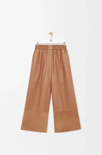 Pantalones cropped de piel de cordero napa y piel de cabra ante Toffee