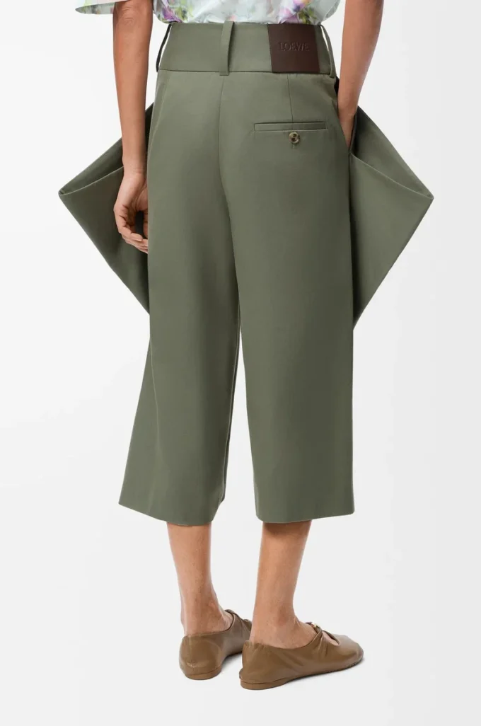 Pantalones de algodón verde caqui Pantalones de algodón verde caqui