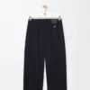 Pantalones de lana azul marino oscuro Pantalones de lana azul marino oscuro