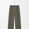 Pantalones de lana verde caqui Pantalones de lana verde caqui