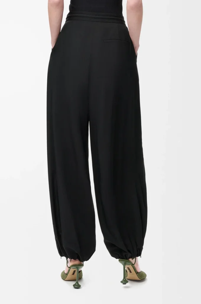 Pantalones de tejido técnico Negro Pantalones de tejido técnico Negro