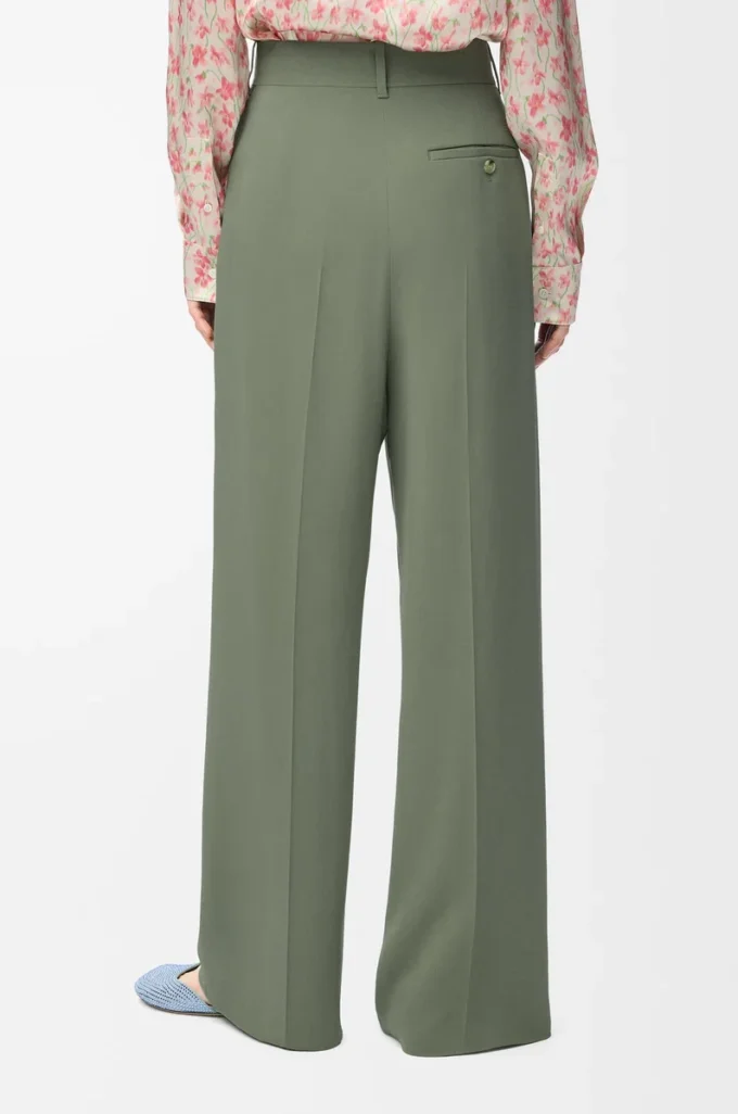 Pantalones de viscosa elástica verde caqui claro Pantalones de viscosa elástica verde caqui claro