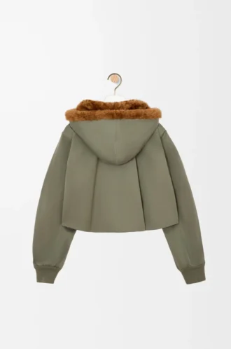 Parka corta de algodón verde caqui