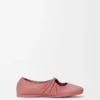 Pebble Bailarina suave de piel de cordero napa Blush Pebble Bailarina suave de piel de cordero napa Blush