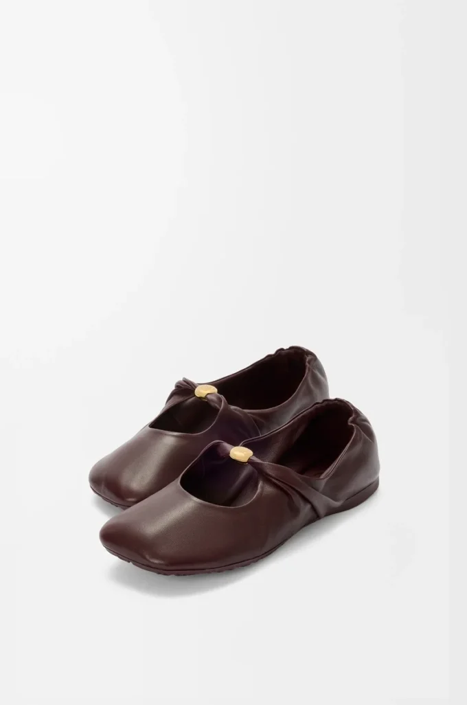 Pebble Bailarina suave de piel de cordero napa Burdeos Pebble Bailarina suave de piel de cordero napa Burdeos
