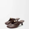 Pebble Soft Mule en piel de cordero napa Brownie Pebble Soft Mule en piel de cordero napa Brownie