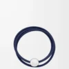 Pulsera Pebble en piel de becerro azul abismo Pulsera Pebble en piel de becerro azul abismo