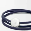 Pulsera Pebble en piel de becerro azul abismo Pulsera Pebble en piel de becerro azul abismo