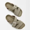 Sandalias con hebilla en ante cepillado verde caqui