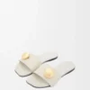 Sandalias Pebble de piel de becerro suave color sal marina Sandalias Pebble de piel de becerro suave color sal marina