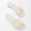 Sandalias Pebble de piel de becerro suave color sal marina Sandalias Pebble de piel de becerro suave color sal marina