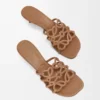 Sandalias Petal Anagram de piel de becerro suave color camel Sandalias Petal Anagram de piel de becerro suave color camel