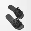 Sandalias Petal Anagram de piel de becerro suave en color negro