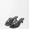 Sandalias Petal Anagram de piel de becerro suave en color negro