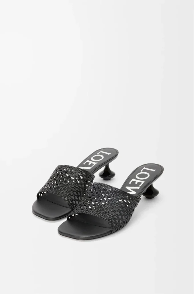 Sandalias Toy de piel de becerro, color negro Sandalias Toy de piel de becerro, color negro