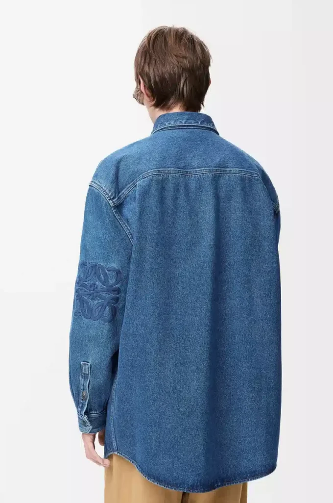 Sobrecamisa Anagram en denim azul medio