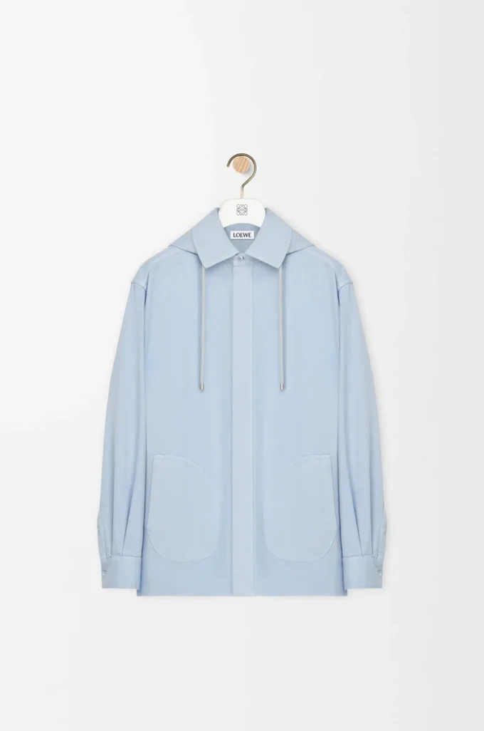 Sobrecamisa con capucha de algodón azul claro