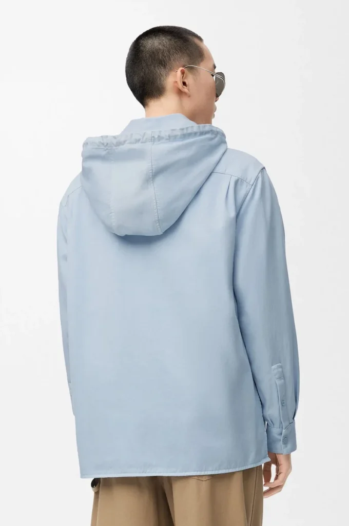 Sobrecamisa con capucha de algodón azul claro