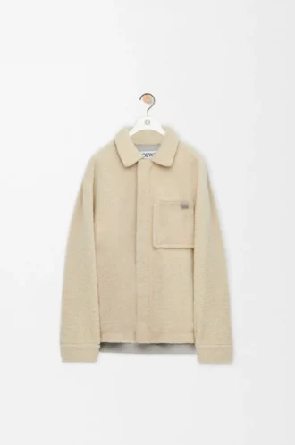 Sobrecamisa en piel de oveja gris claro