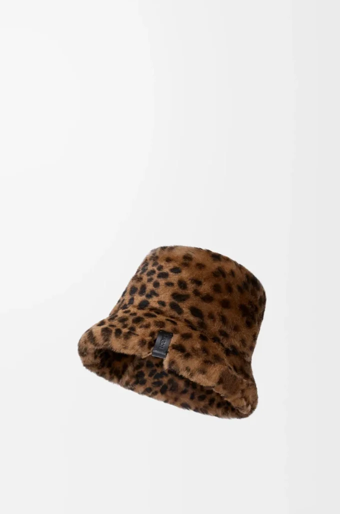 Sombrero de pescador en piel de oveja estampada Beige/Marrón Sombrero de pescador en piel de oveja estampada Beige/Marrón