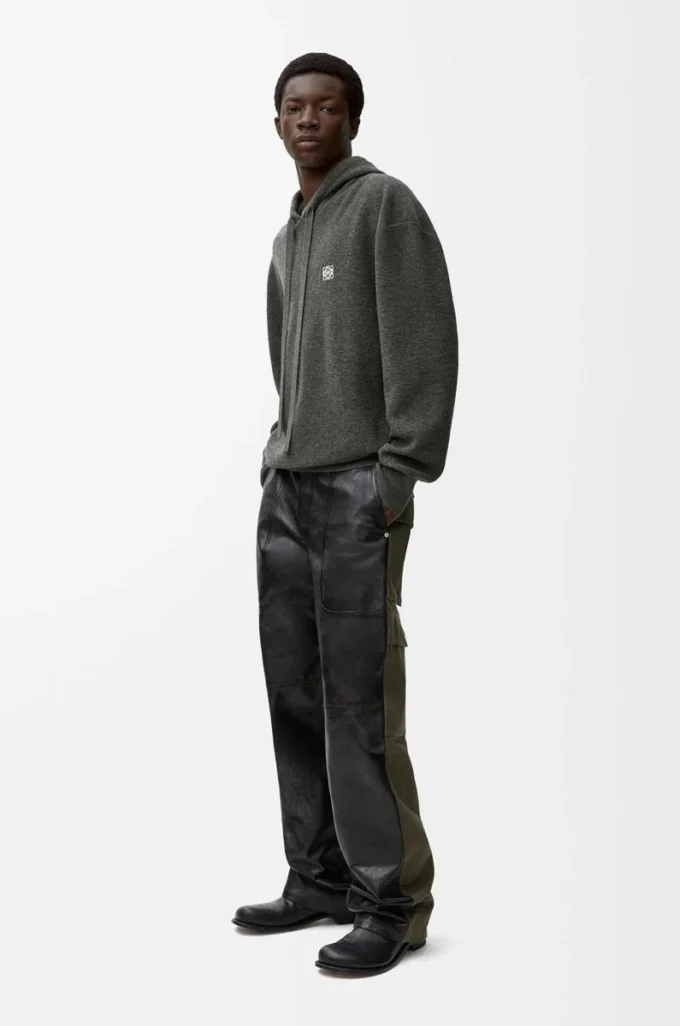 Sudadera con capucha de lana gris Sudadera con capucha de lana gris