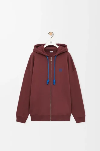sudadera con capucha y cremallera de algodn color burdeos 1 330x498 - Sudadera con capucha y cremallera de algod&oacute;n color burdeos
