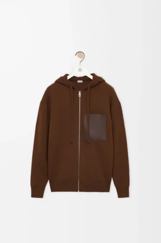 Sudadera con capucha y cremallera de lana marrón