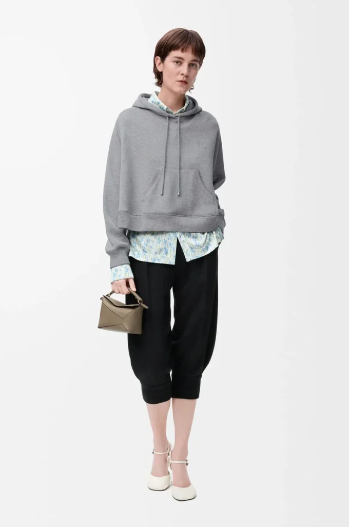 Sudadera con capucha y silueta trapezoidal en mezcla de algodón Gris jaspeado Sudadera con capucha y silueta trapezoidal en mezcla de algodón Gris jaspeado