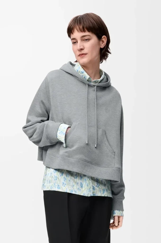 Sudadera con capucha y silueta trapezoidal en mezcla de algodón Gris jaspeado Sudadera con capucha y silueta trapezoidal en mezcla de algodón Gris jaspeado