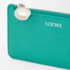 Tarjetero con monedero Pebble en piel de becerro granulada Aquamarine