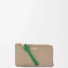 Tarjetero con nudo en piel de becerro napa brillante Sand/Tropical Green