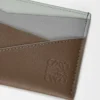 Tarjetero liso Puzzle en piel de becerro clásica Marrón invierno/Gris ceniza