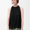 Top halter de viscosa negro Top halter de viscosa negro
