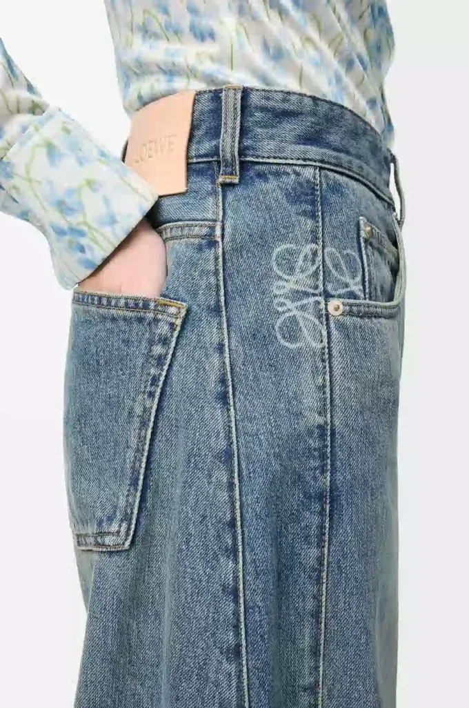 Vaqueros Anagram de denim Denim lavado Vaqueros Anagram de denim Denim lavado
