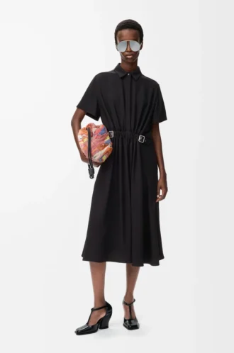 Vestido con cinturón de viscosa elástica negro