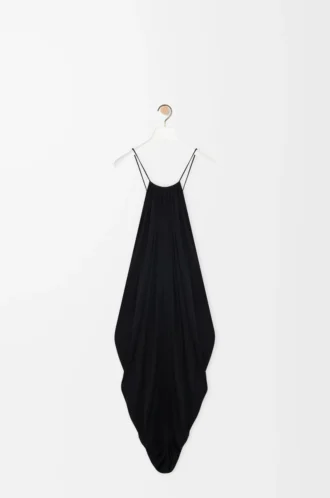 Vestido drapeado de seda negro