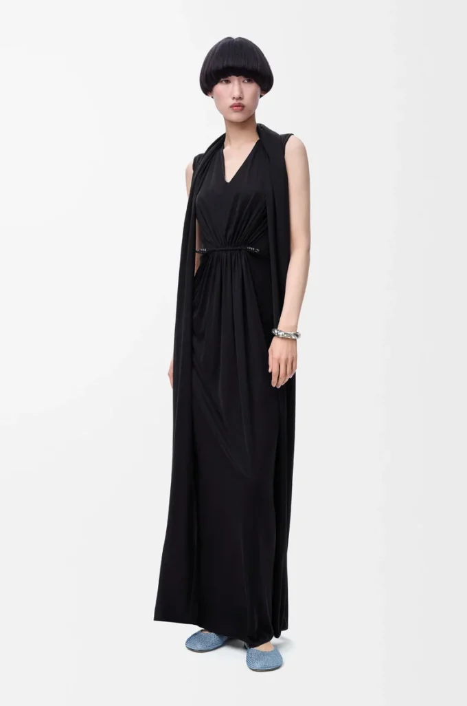 Vestido flamenco de seda negro Vestido flamenco de seda negro