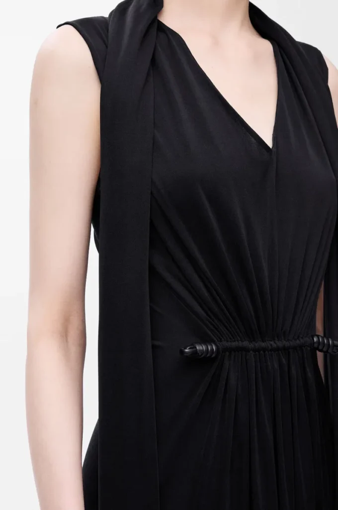 Vestido flamenco de seda negro Vestido flamenco de seda negro