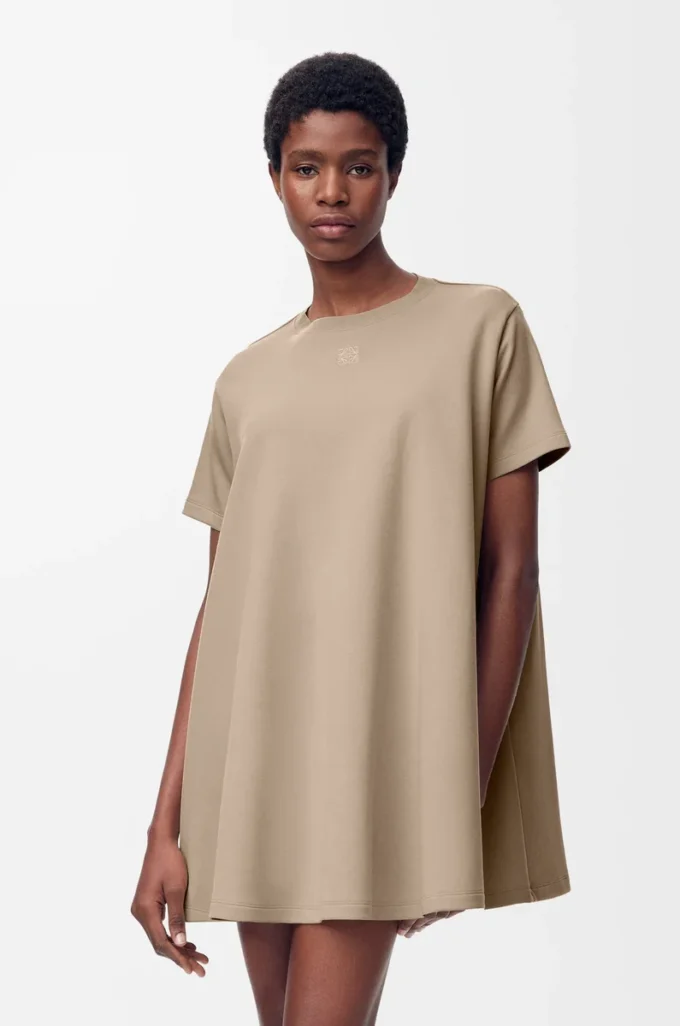 Vestido trapecio de mezcla de algodón Beige Vestido trapecio de mezcla de algodón Beige