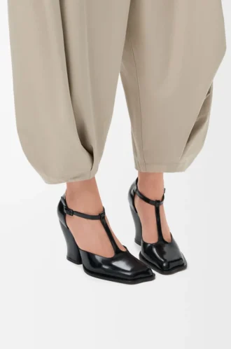 Zapatos de salón con barra en T Onda en piel de becerro cepillada Negro