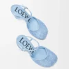 Zapatos de salón con correa al tobillo Toy en ante azul bebé adornado con pedrería