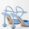 Zapatos de salón con correa al tobillo Toy en ante azul bebé adornado con pedrería