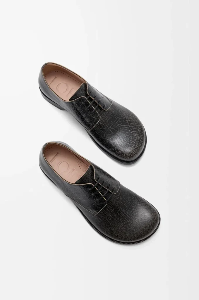 Zapatos derby Campo en piel de becerro craquelada Negro/Crema